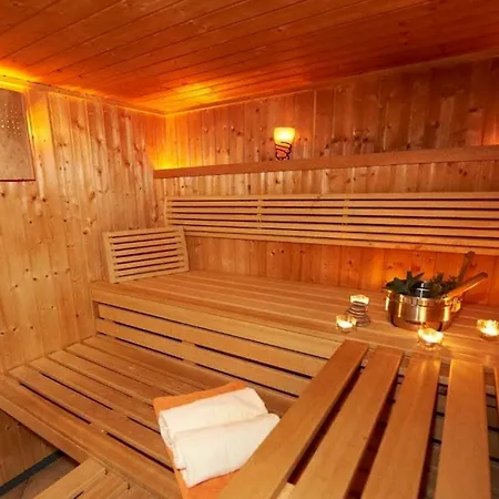 Alpin Hotel apartamentowy Flachau